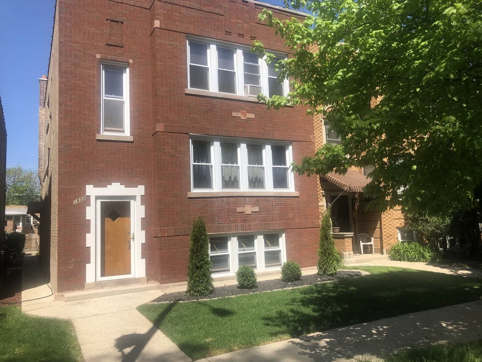 Unit for sale at 1850 Oak Park Avenue, Berwyn, IL 60402