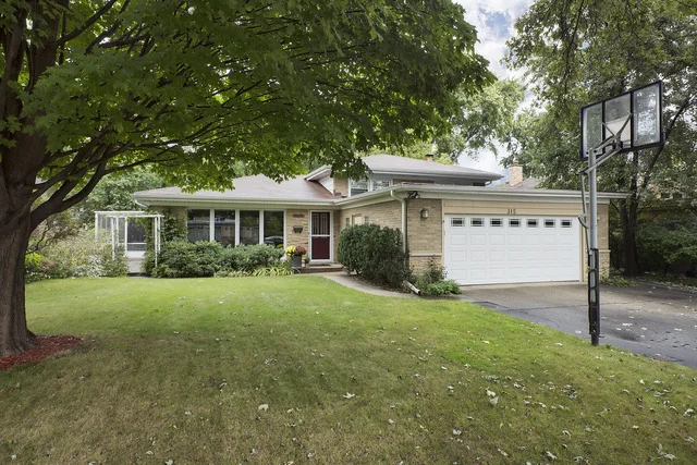 Unit for sale at 315 Beverly Drive, WILMETTE, IL 60091