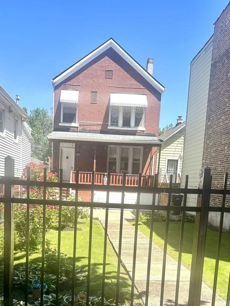Unit for sale at 3627 S Parnell Avenue, Chicago, IL 60609