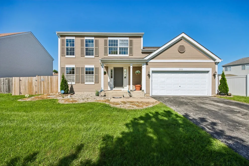 Unit for sale at 2400 Mark Avenue, Zion, IL 60099