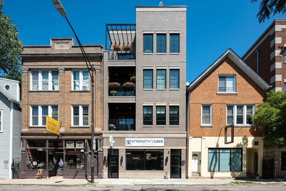 Unit for sale at 2136 W Belmont Avenue, Chicago, IL 60618