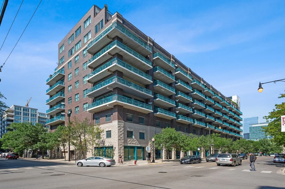 Unit for sale at 920 W Madison Street, Chicago, IL 60607