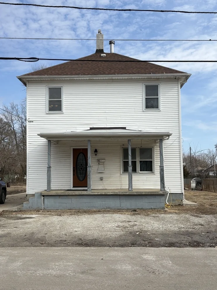 Unit for sale at 313 S Everett Street, Streator, IL 61364