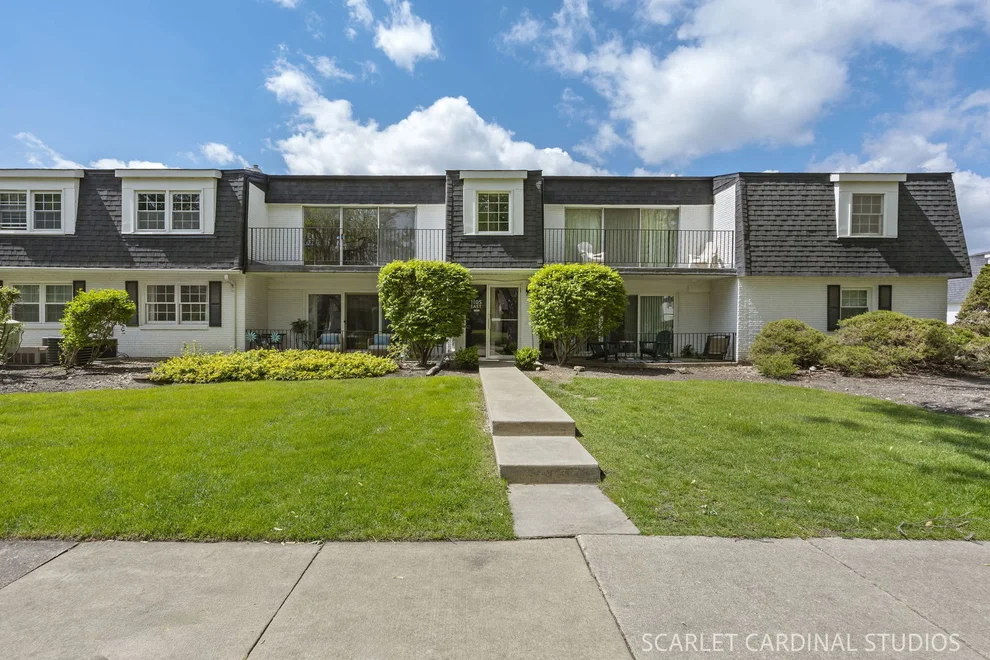 Unit for sale at 1105 Royal St George Drive, Naperville, IL 60563