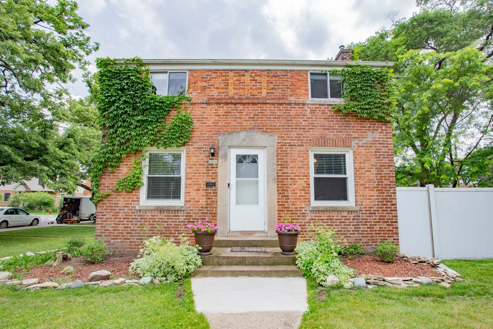 Unit for sale at 5356 N Oketo Avenue, Chicago, IL 60656
