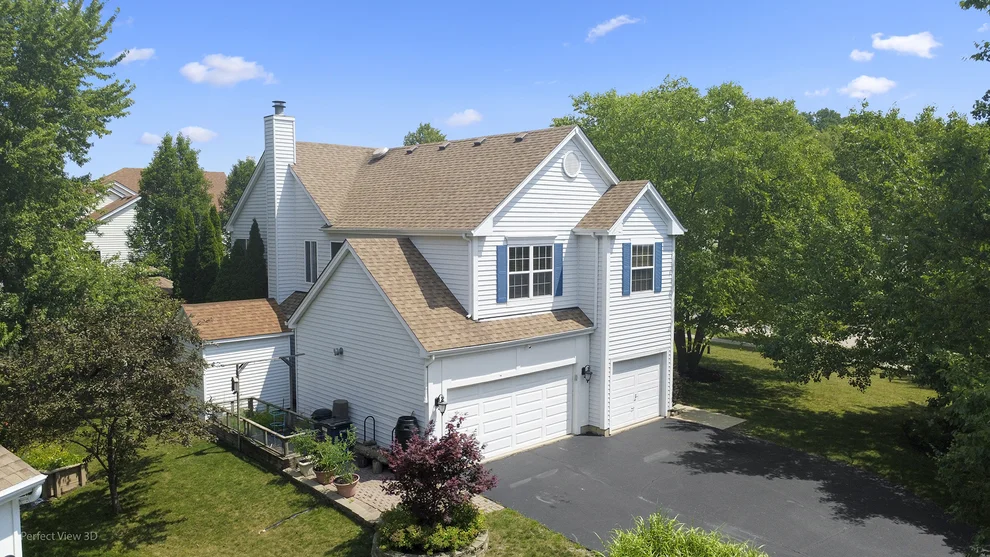 Unit for sale at 7770 Rippling Ridge Court, Gurnee, IL 60031