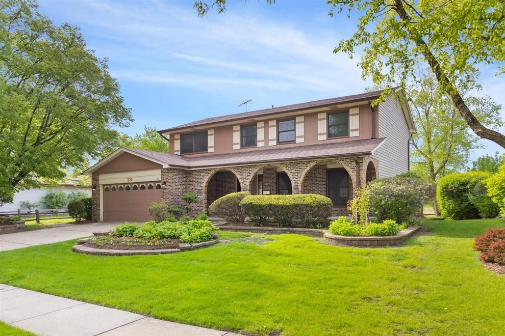 Unit for sale at 321 Ashwood Drive, Schaumburg, IL 60193
