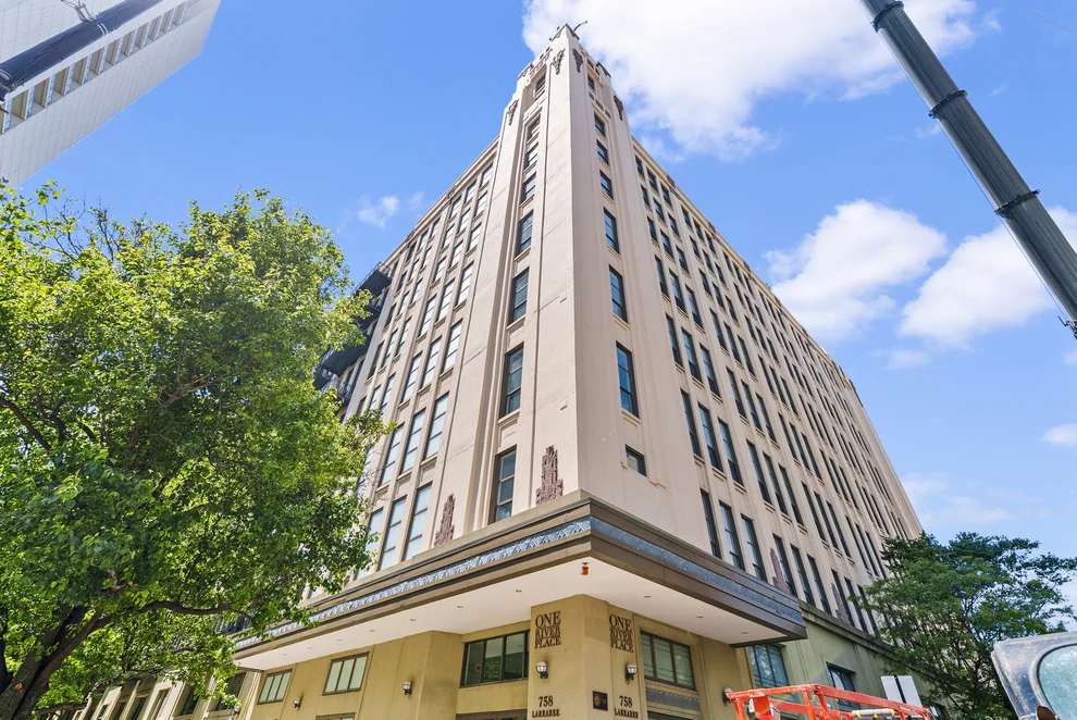 Unit for sale at 758 N Larrabee Street, Chicago, IL 60654