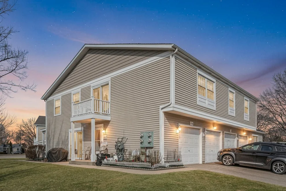 Unit for sale at 1314 ELY Court, Wheeling, IL 60090