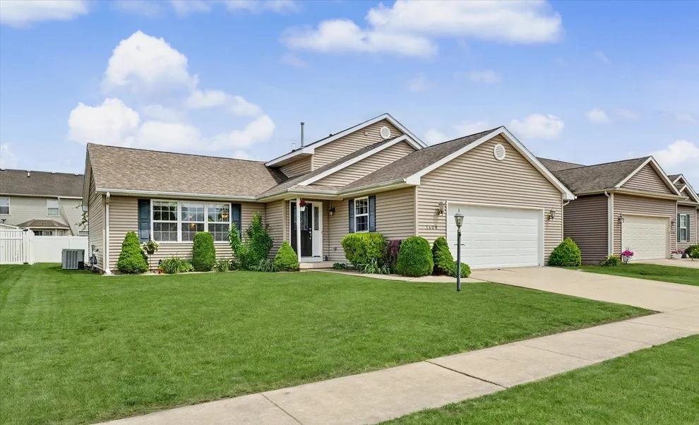 Unit for sale at 1408 Farley Lane, Champaign, IL 61822