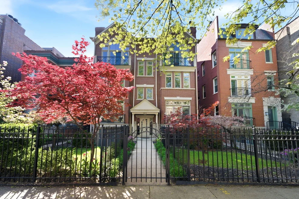 Unit for sale at 2672 N Orchard Street, Chicago, IL 60614