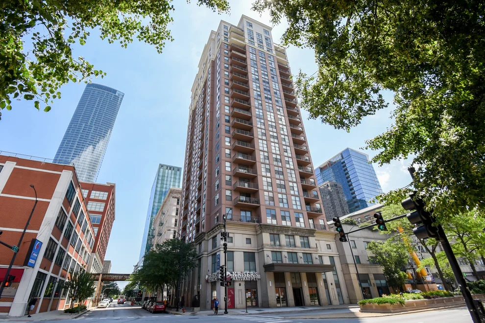 Unit for sale at 1101 S State Street, Chicago, IL 60605