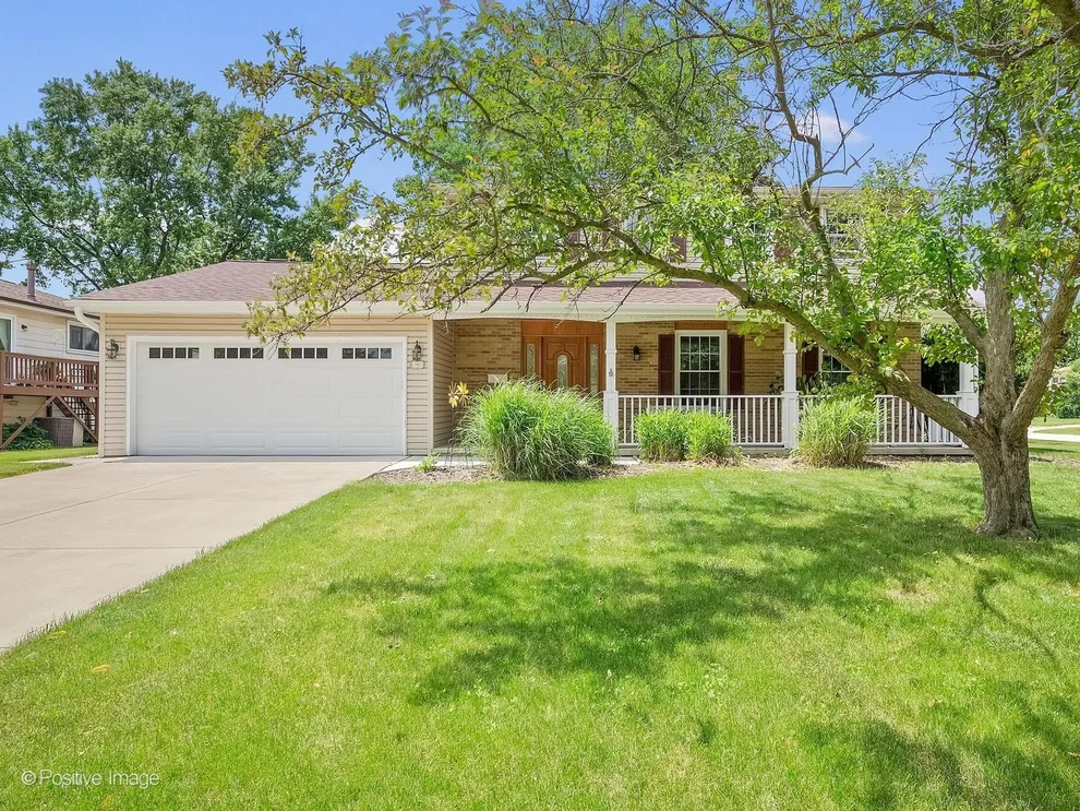 Unit for sale at 1436 S Prospect Street, Wheaton, IL 60189