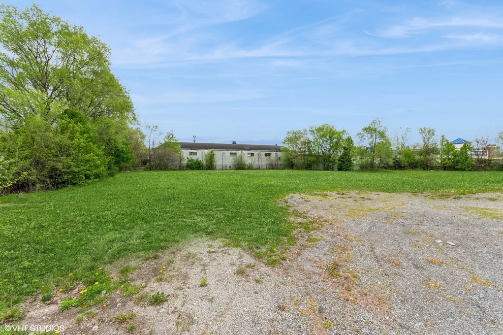 Unit for sale at 2365 W Jefferson Street, Joliet, IL 60435