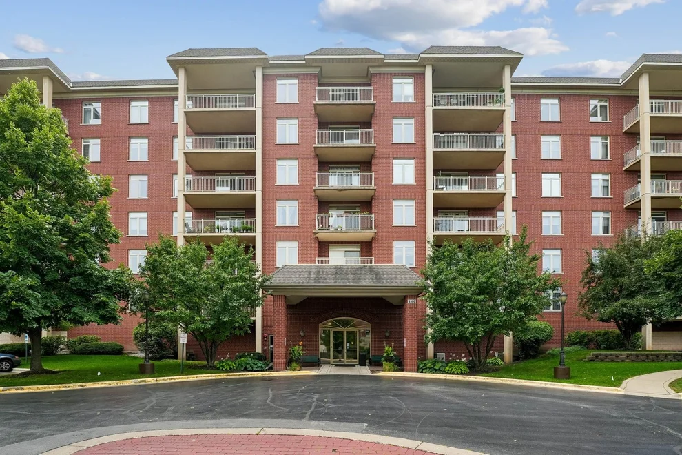 Unit for sale at 8300 Callie Avenue, Morton Grove, IL 60053