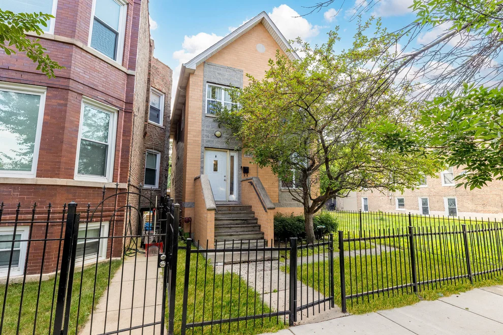 Unit for sale at 1640 S Ridgeway Avenue, Chicago, IL 60623