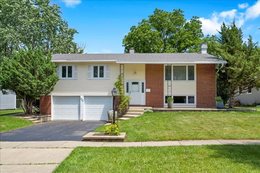Unit for sale at 4255 Dixon Drive, Hoffman Estates, IL 60192