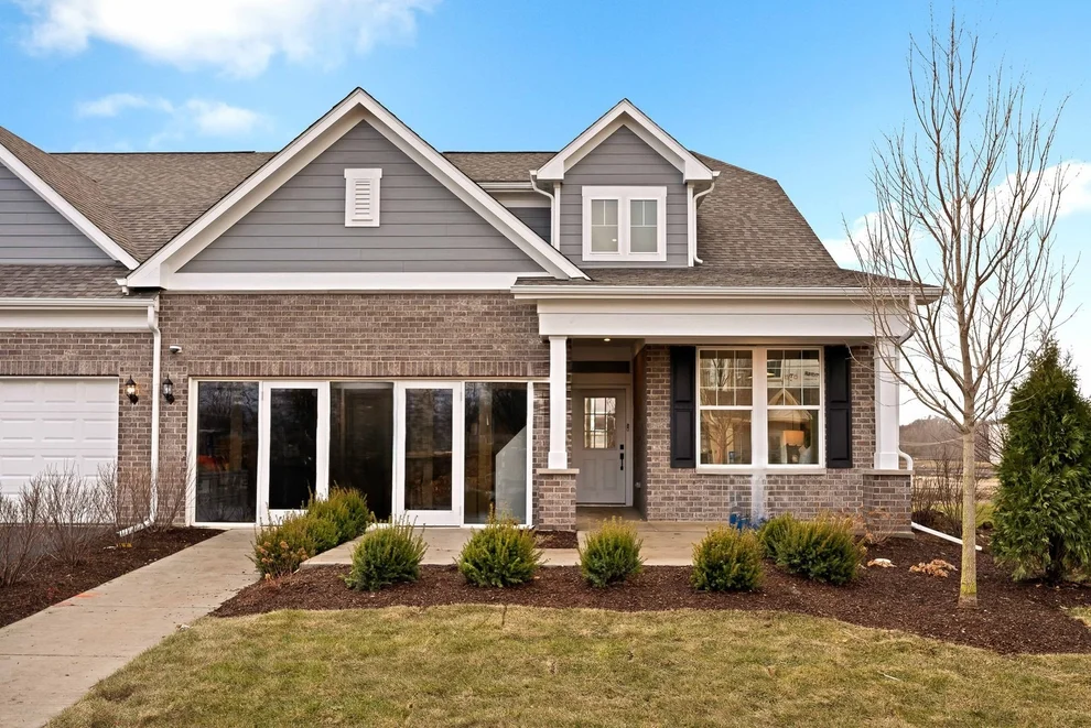 Unit for sale at 3593 Kennedy Lane, Woodridge, IL 60517