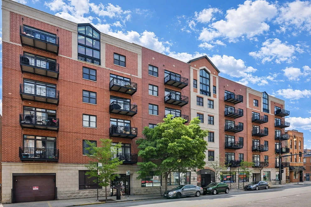 Unit for sale at 1155 W Madison Street, Chicago, IL 60607