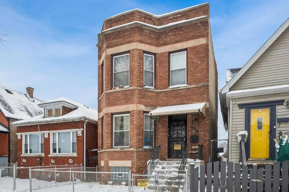 Unit for sale at 6934 S Cornell Avenue, Chicago, IL 60649