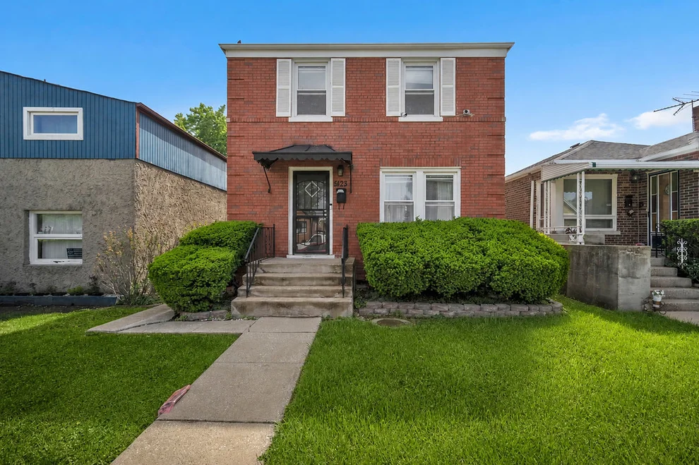Unit for sale at 5123 S Avers Avenue, Chicago, IL 60632