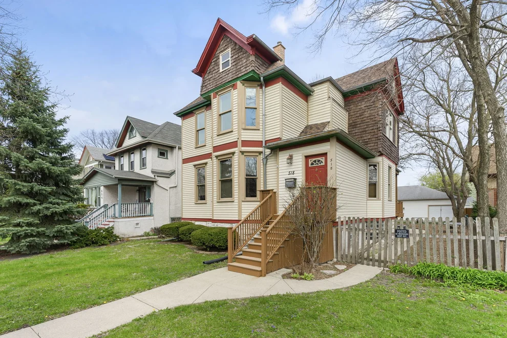 Unit for sale at 518 N Lombard Avenue, Oak Park, IL 60302