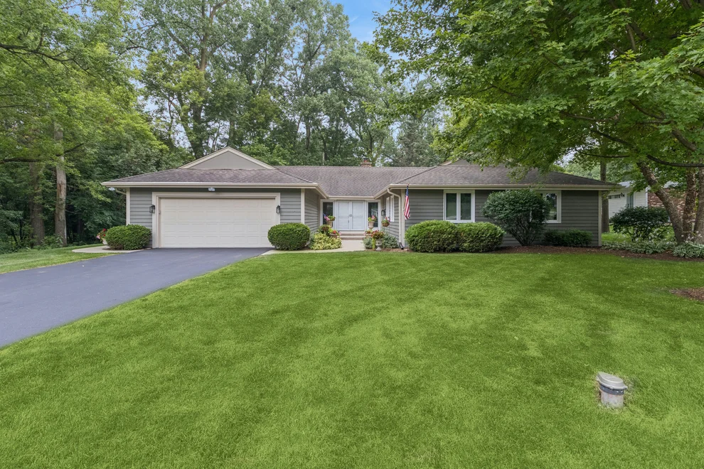 Unit for sale at 356 WINDSOR Lane, Inverness, IL 60010
