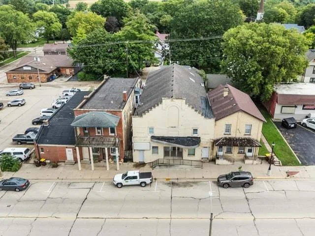 Unit for sale at 520 Main Street, Pecatonica, IL 61063
