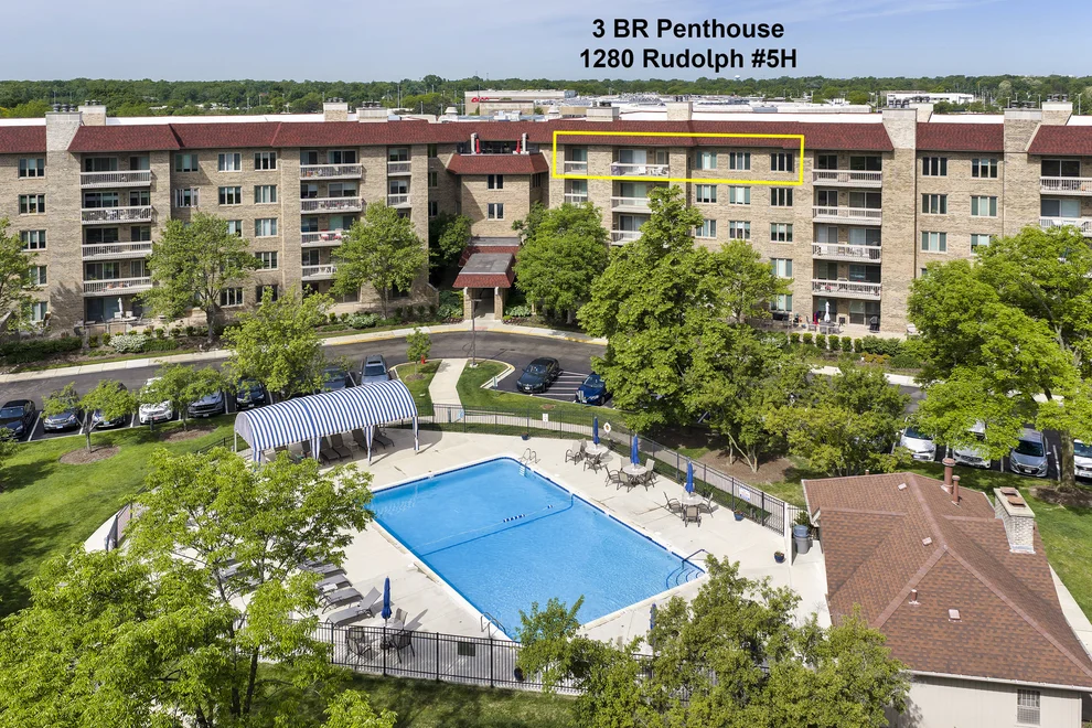 Unit for sale at 1280 Rudolph Road, Northbrook, IL 60062