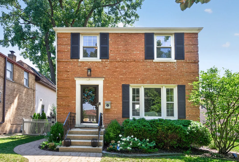 Unit for sale at 221 N Chester Avenue, Park Ridge, IL 60068
