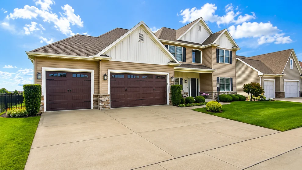 Unit for sale at 1909 Savanna Drive, Champaign, IL 61822