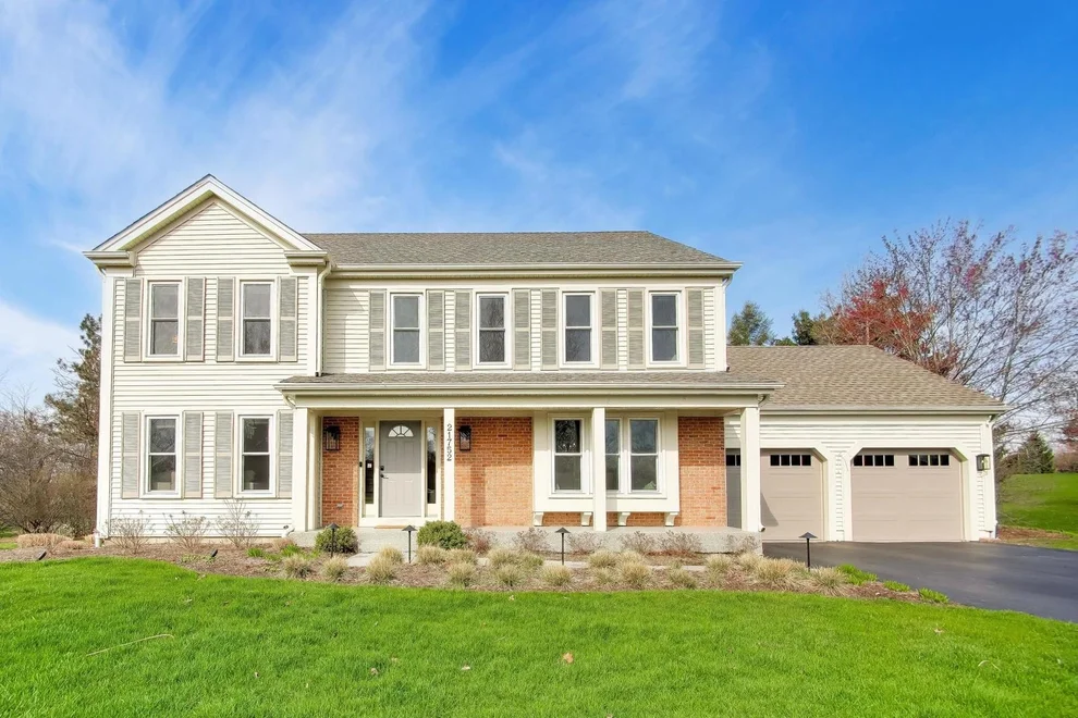 Unit for sale at 21752 N Mayfield Lane, Deer Park, IL 60010