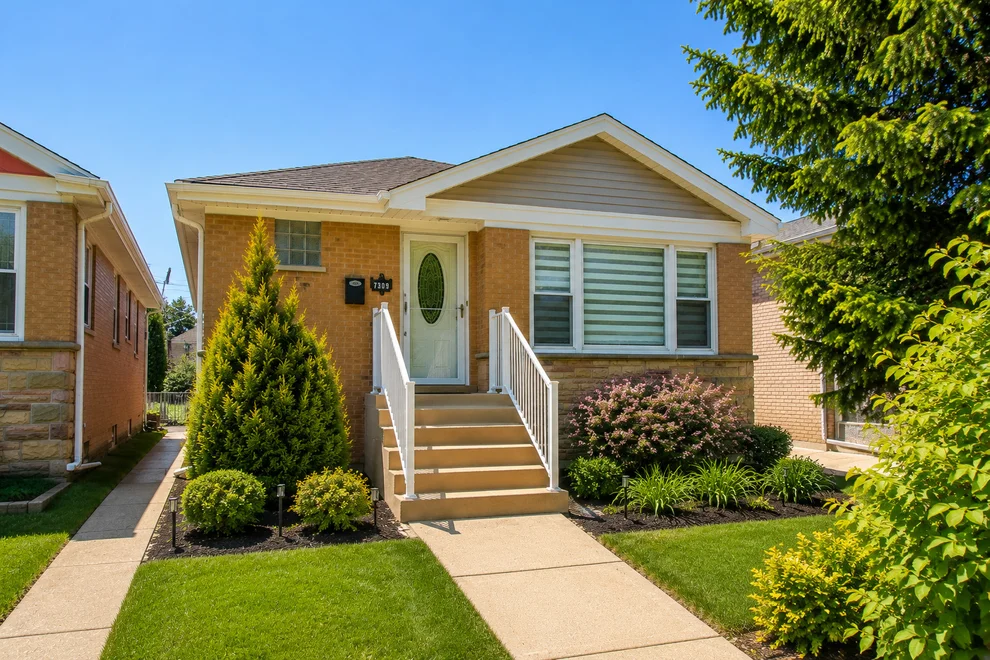 Unit for sale at 7309 W PENSACOLA Avenue, Norridge, IL 60706