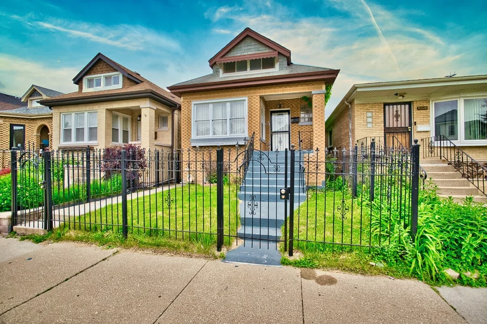 Unit for sale at 3422 N Kolmar Avenue, Chicago, IL 60641