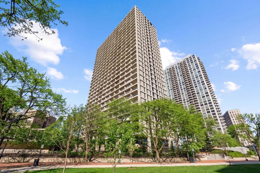 Unit for sale at 1960 N Lincoln Park, Chicago, IL 60614