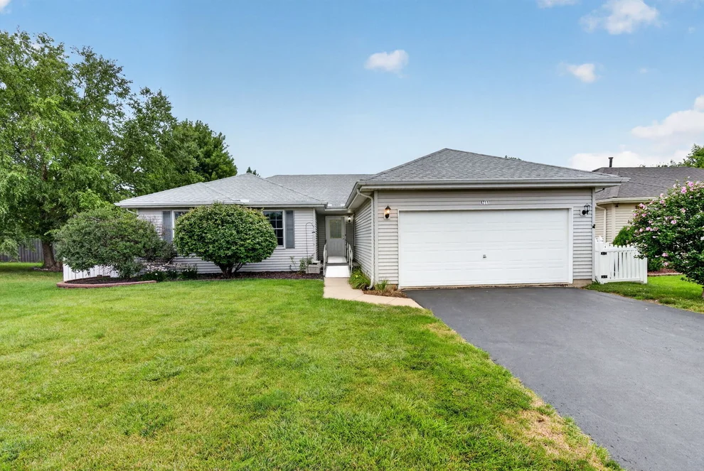Unit for sale at 4711 Mallard Lane, Plainfield, IL 60586