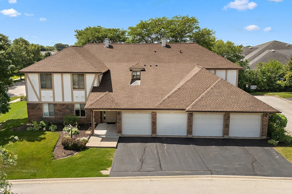 Unit for sale at 9031 Somerset Court, Orland Park, IL 60462