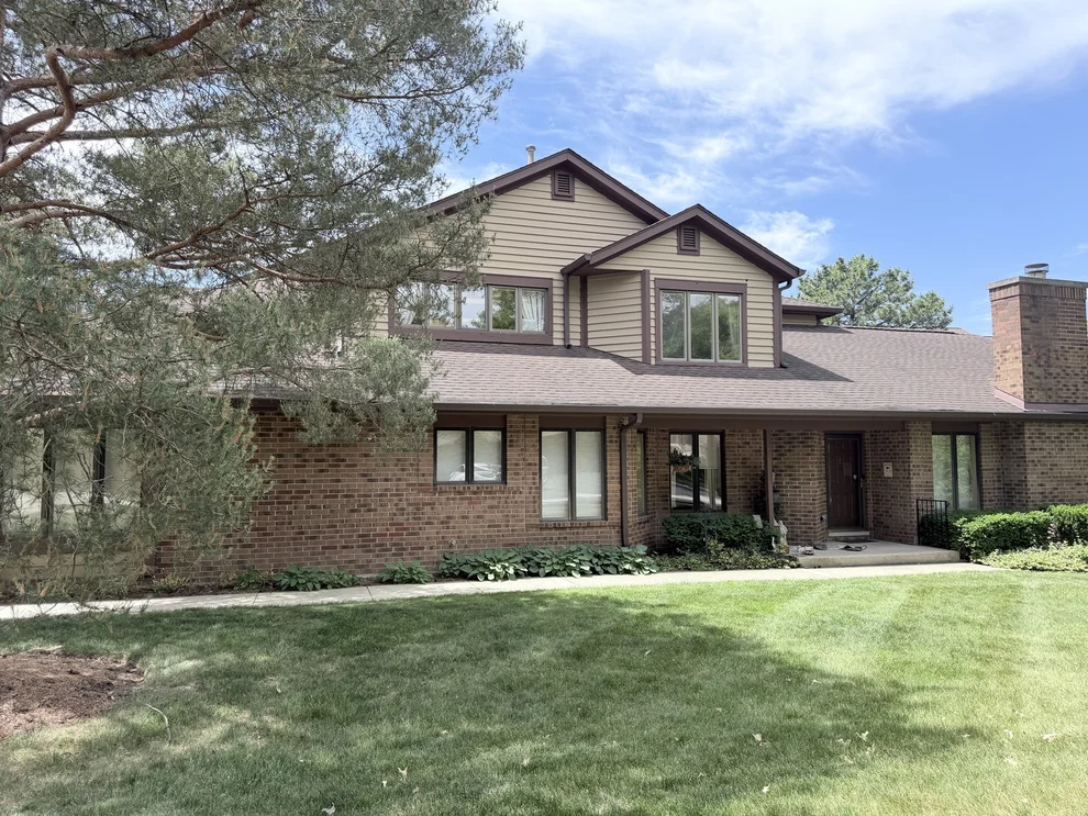 Unit for sale at 1159 Mistwood Lane, Downers Grove, IL 60515