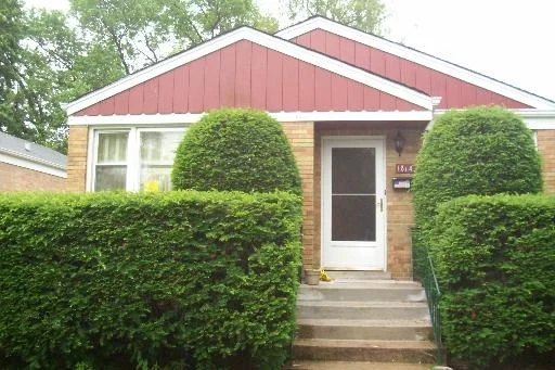 Unit for sale at 1814 Seward Avenue, Evanston, IL 60202