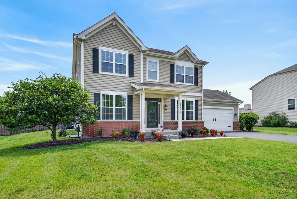 Unit for sale at 12475 Carver Lane, Huntley, IL 60142