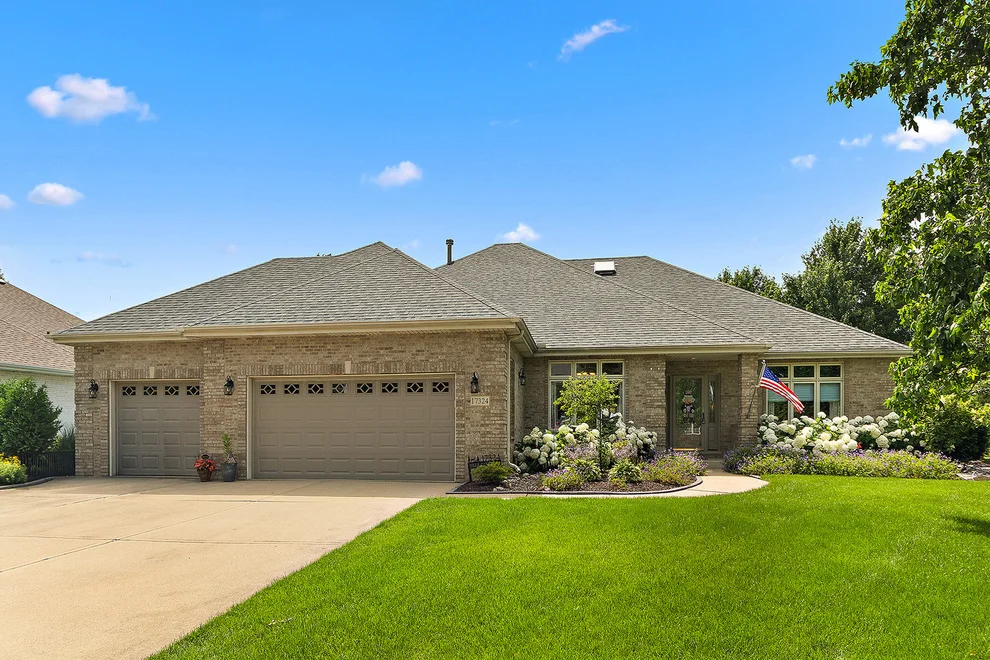 Unit for sale at 17324 Deer Creek Drive, Orland Park, IL 60467
