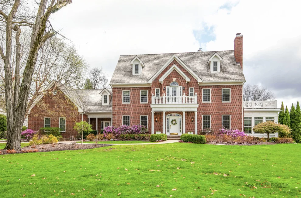 Unit for sale at 5760 Churchill Lane, Libertyville, IL 60048