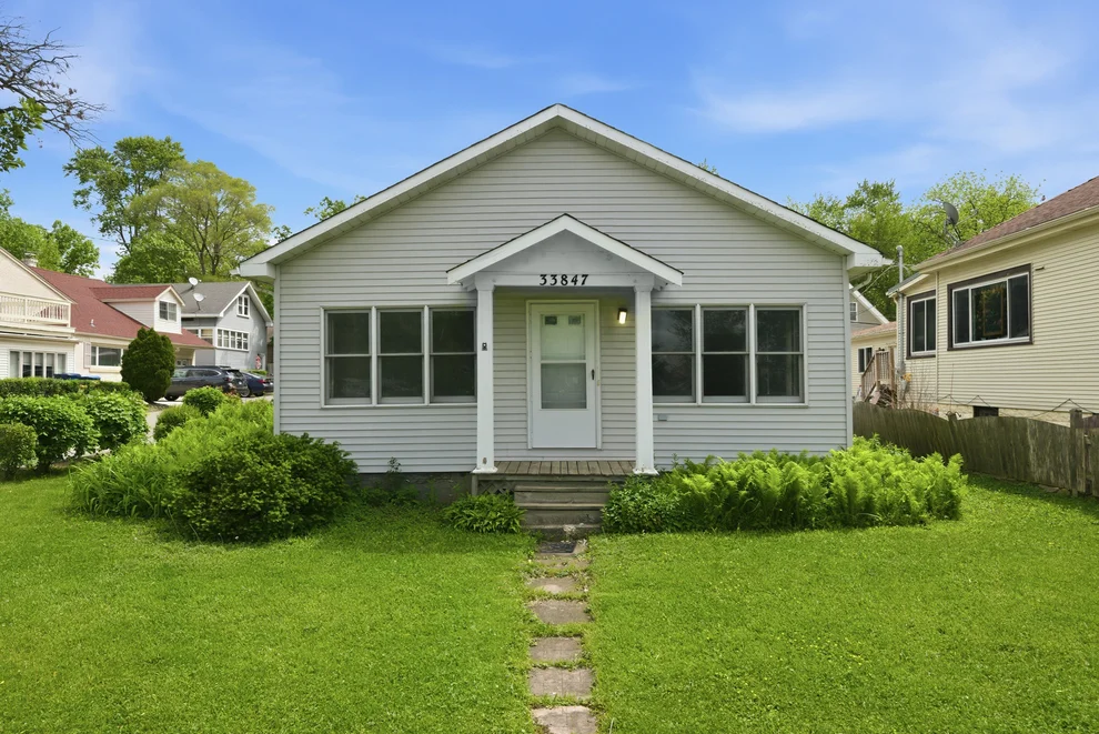 Unit for sale at 33847 N Prospect Drive, Grayslake, IL 60030