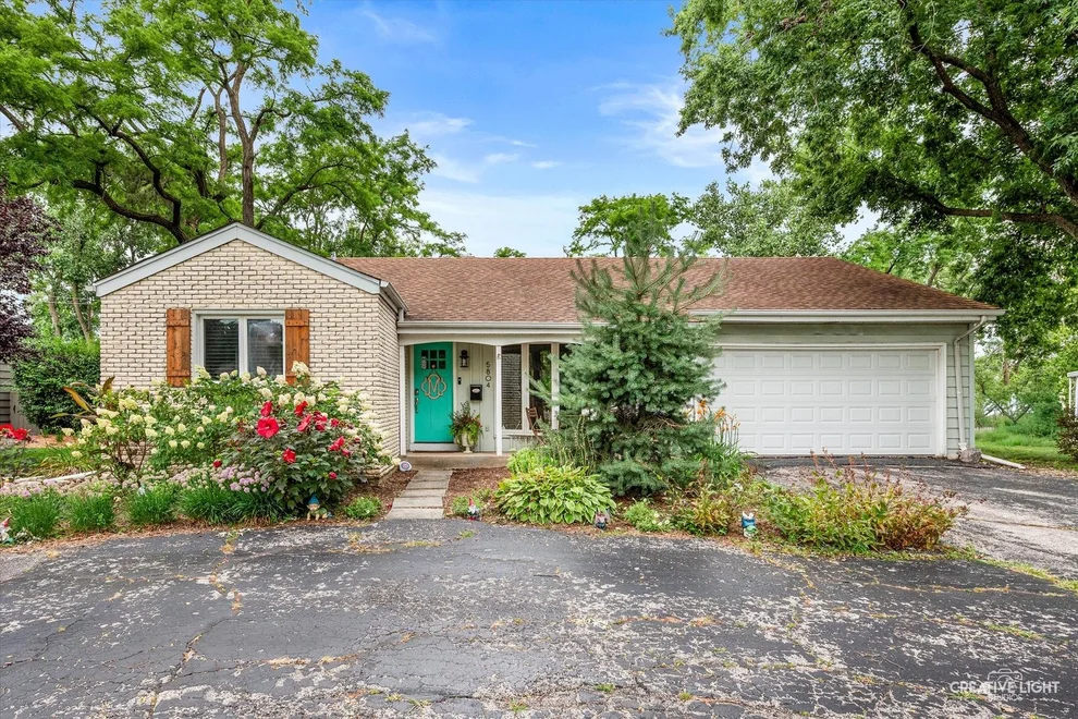 Unit for sale at 5804 Ridgewood Drive, Western Springs, IL 60558