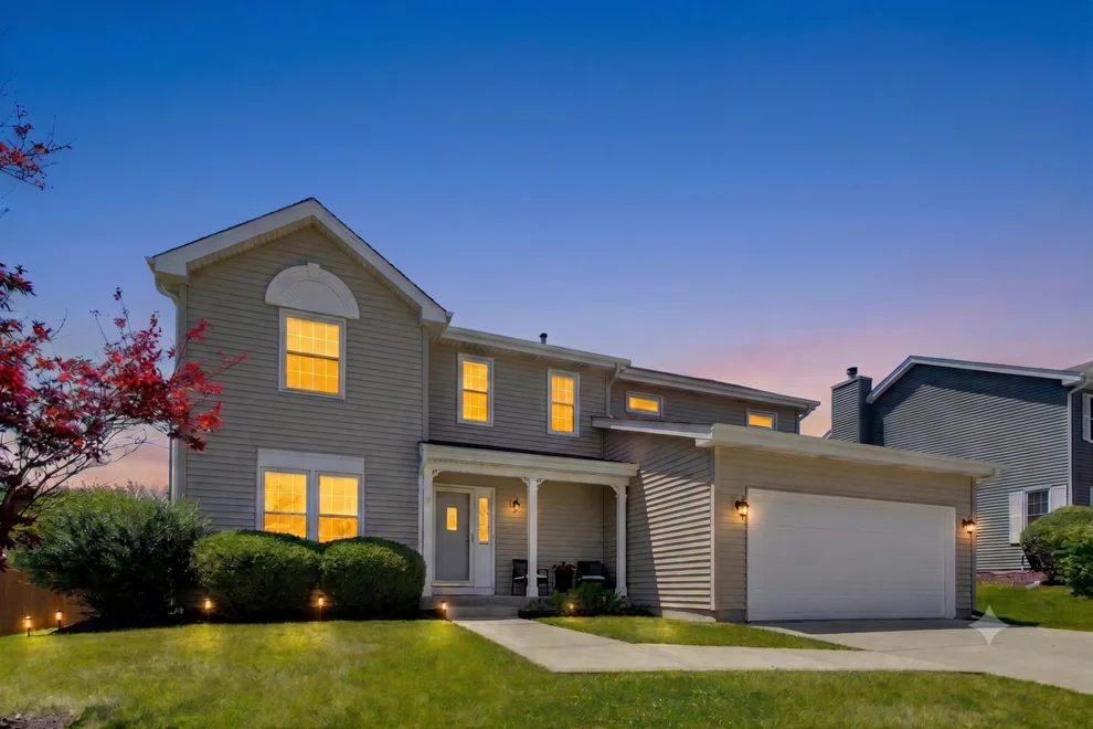 Unit for sale at 2789 Randall Ridge Drive, Elgin, IL 60124