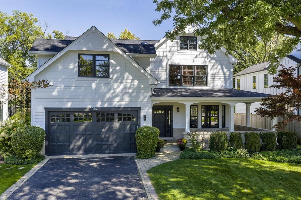 Unit for sale at 2214 Ash Lane, Northbrook, IL 60062