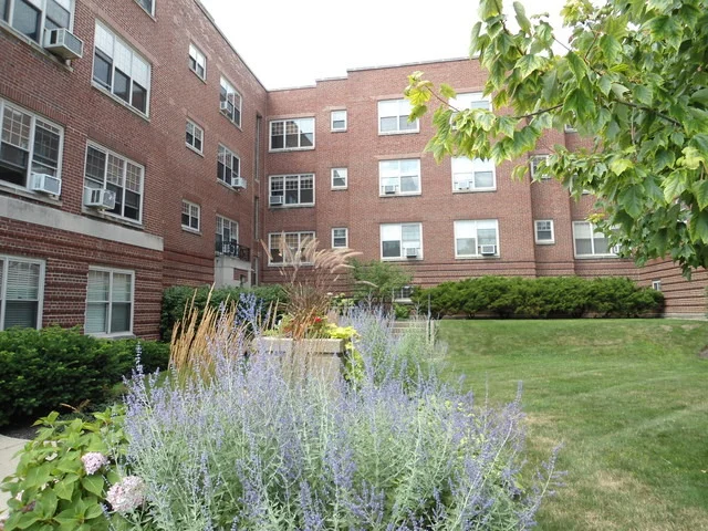 Unit for sale at 2752 HAMPTON Parkway, EVANSTON, IL 60201