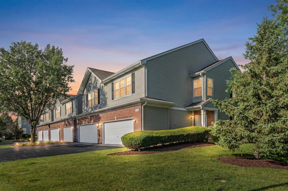 Unit for sale at 158 N Palmer Drive, Bolingbrook, IL 60490