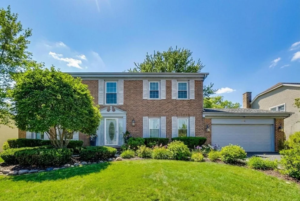 Unit for sale at 829 Heatherstone Drive, Schaumburg, IL 60173