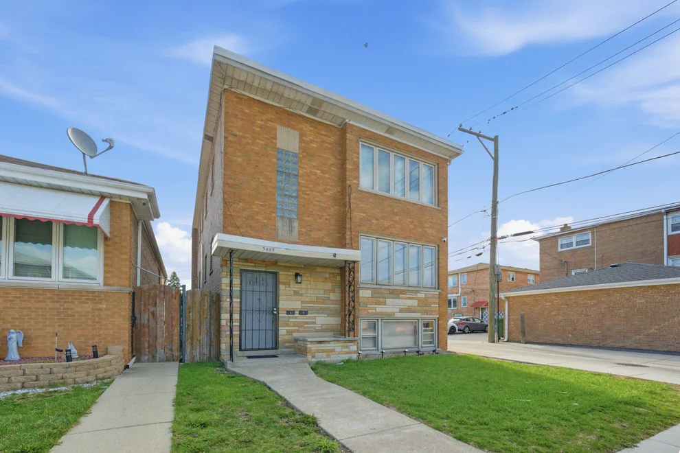 Unit for sale at 5445 S Kilbourn Avenue, Chicago, IL 60632